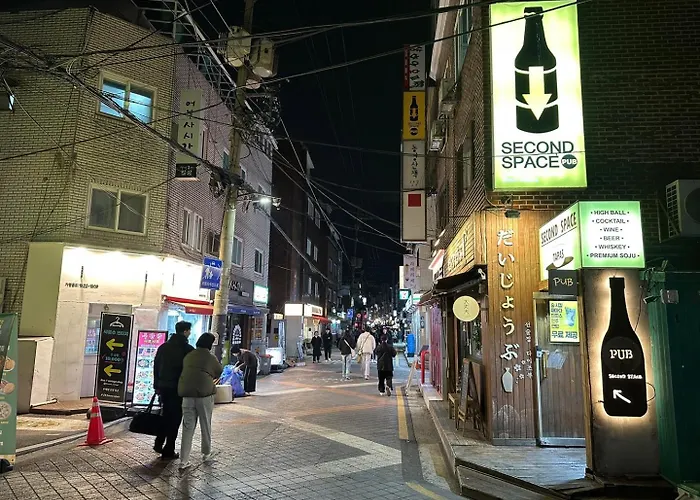 Beautiful Escape With Urban Charm Seoul